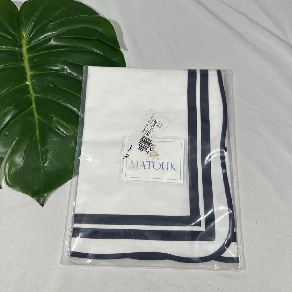 NIB $115‎ Matouk [ Boudoir Sham ] Luca 500TC Cotton in River Navy Blue
